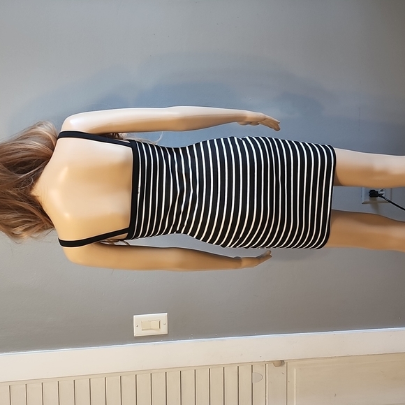 Striped rib-knit Bodycon dress - Picture 2 of 11